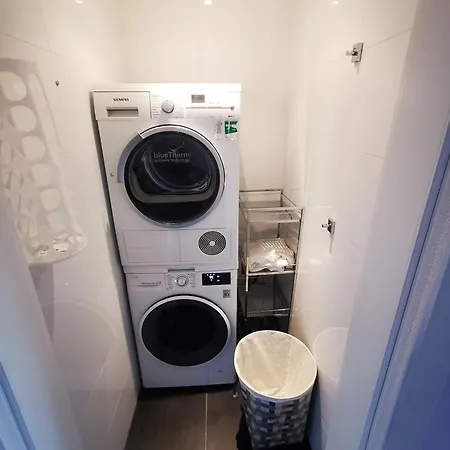 Free Parking Modern Smichov With Large Balcony Appartamento *