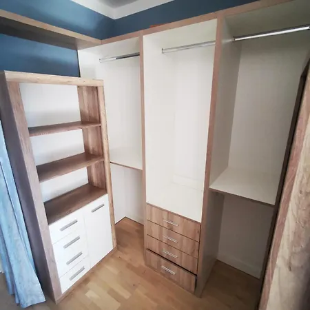 Free Parking Modern Smichov With Large Balcony * Praga